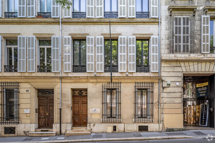 Bureau dans Marseille à louer - Photo de l’immeuble – Image 2 sur 6