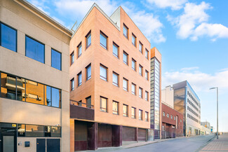 Plus de détails pour Calle de Lezama, 20, Madrid - Bureau à louer