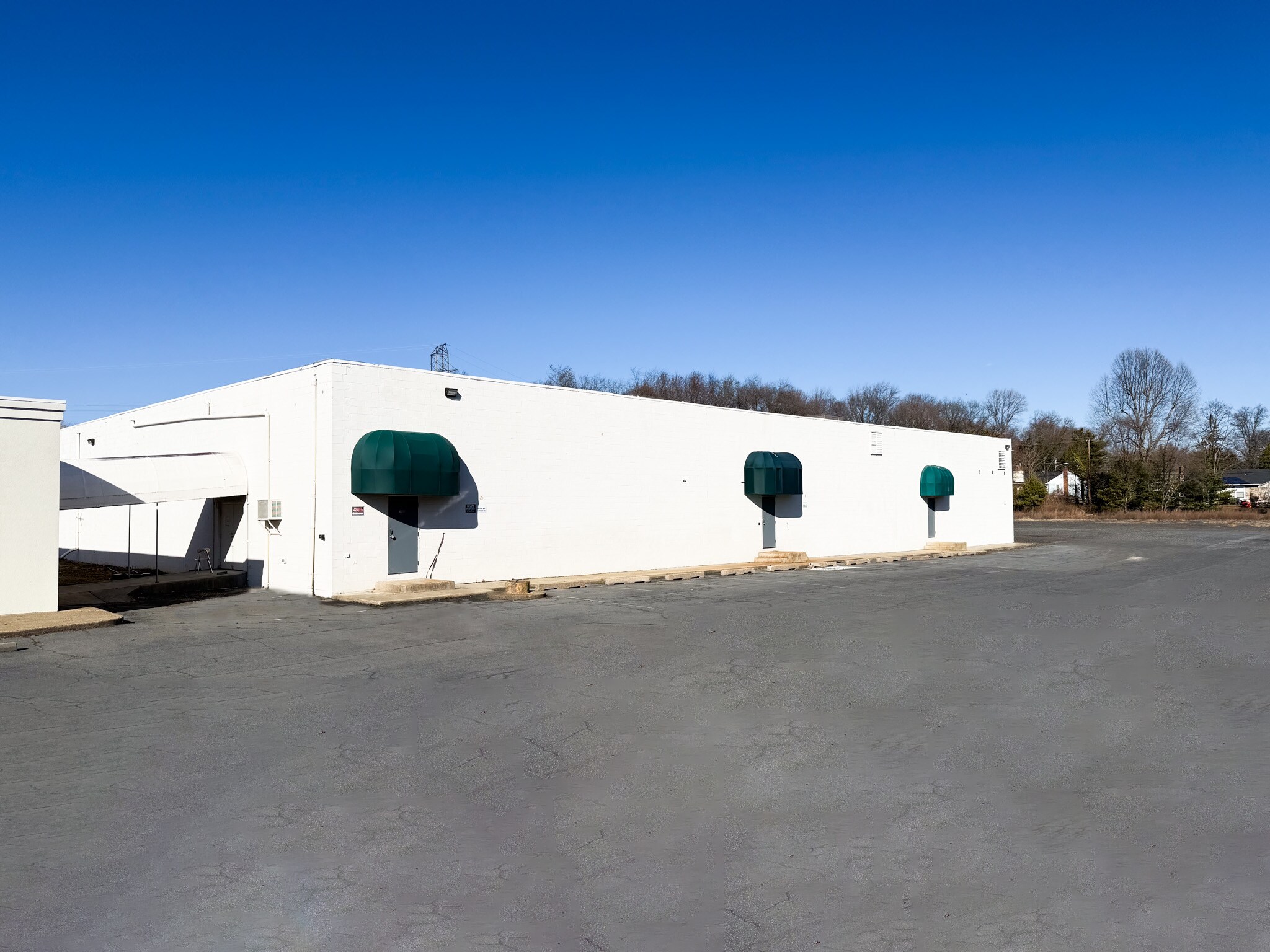 109 N Black Horse Pike, Blackwood, NJ à louer Photo de l’immeuble– Image 1 sur 9