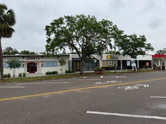 Plus de détails pour 2817 Central Ave, Saint Petersburg, FL - Local commercial à louer