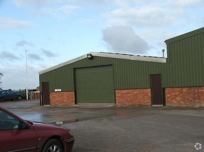 Tamworth Rd, Lichfield à louer - Photo principale – Image 1 sur 2