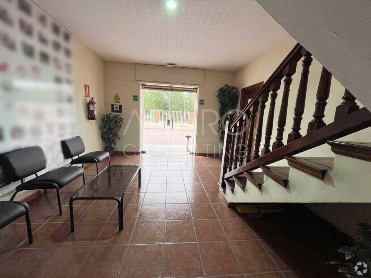 View Photo