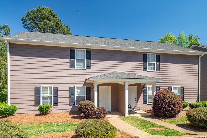 878 Hospital Rd, Commerce, GA à vendre - Photo de l’immeuble – Image 3 sur 12