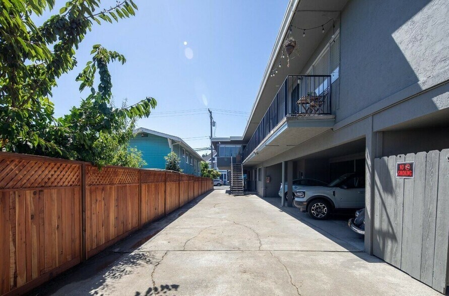 537 Pacific Ave, Alameda, CA à vendre - Photo de l’immeuble – Image 3 sur 21