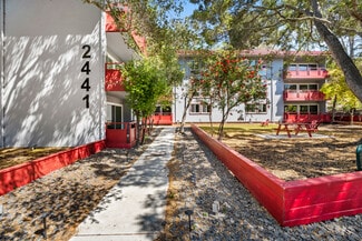 Plus de détails pour 2441 Carlmont Dr, Belmont, CA - Logement à vendre