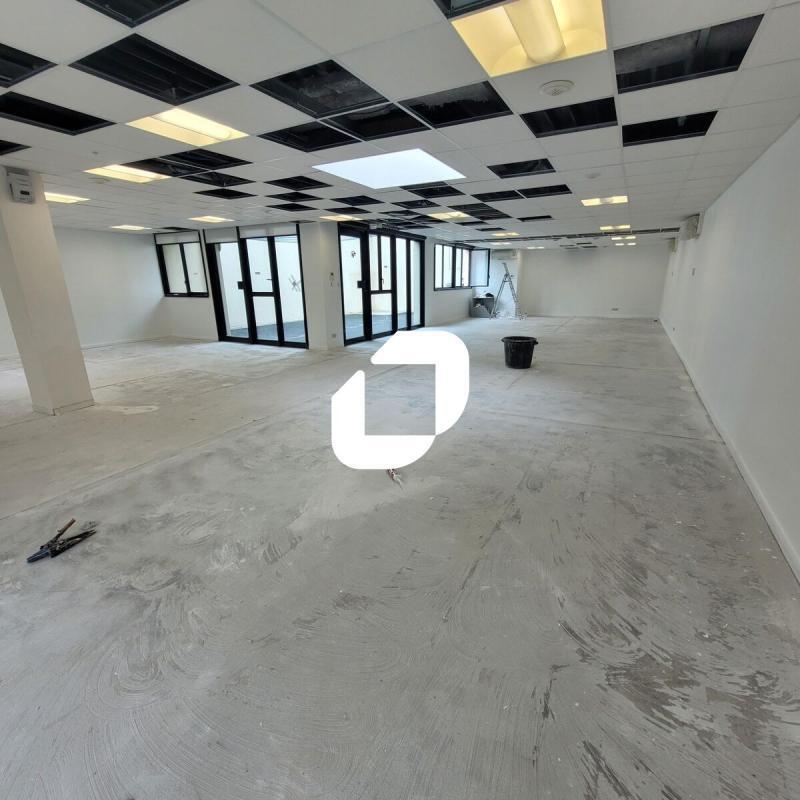 Bureau dans Boulogne Billancourt à louer Photo intérieure– Image 1 sur 6