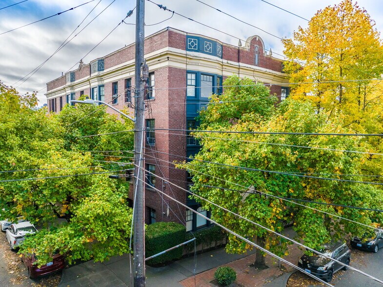 605 E Denny Way, Seattle, WA à vendre - Photo de l’immeuble – Image 3 sur 29