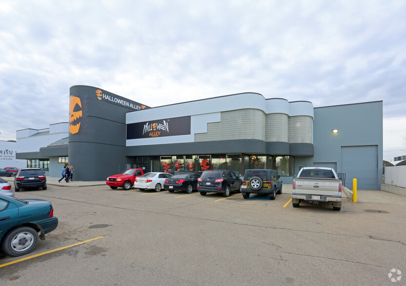 10550 Mayfield Rd, Edmonton, AB à louer - Photo de l’immeuble – Image 2 sur 2