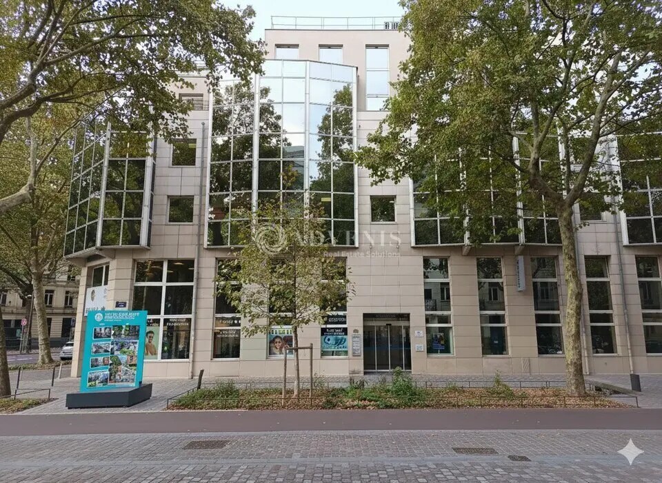 Bureau dans Lille à vendre Photo de l’immeuble– Image 1 sur 13