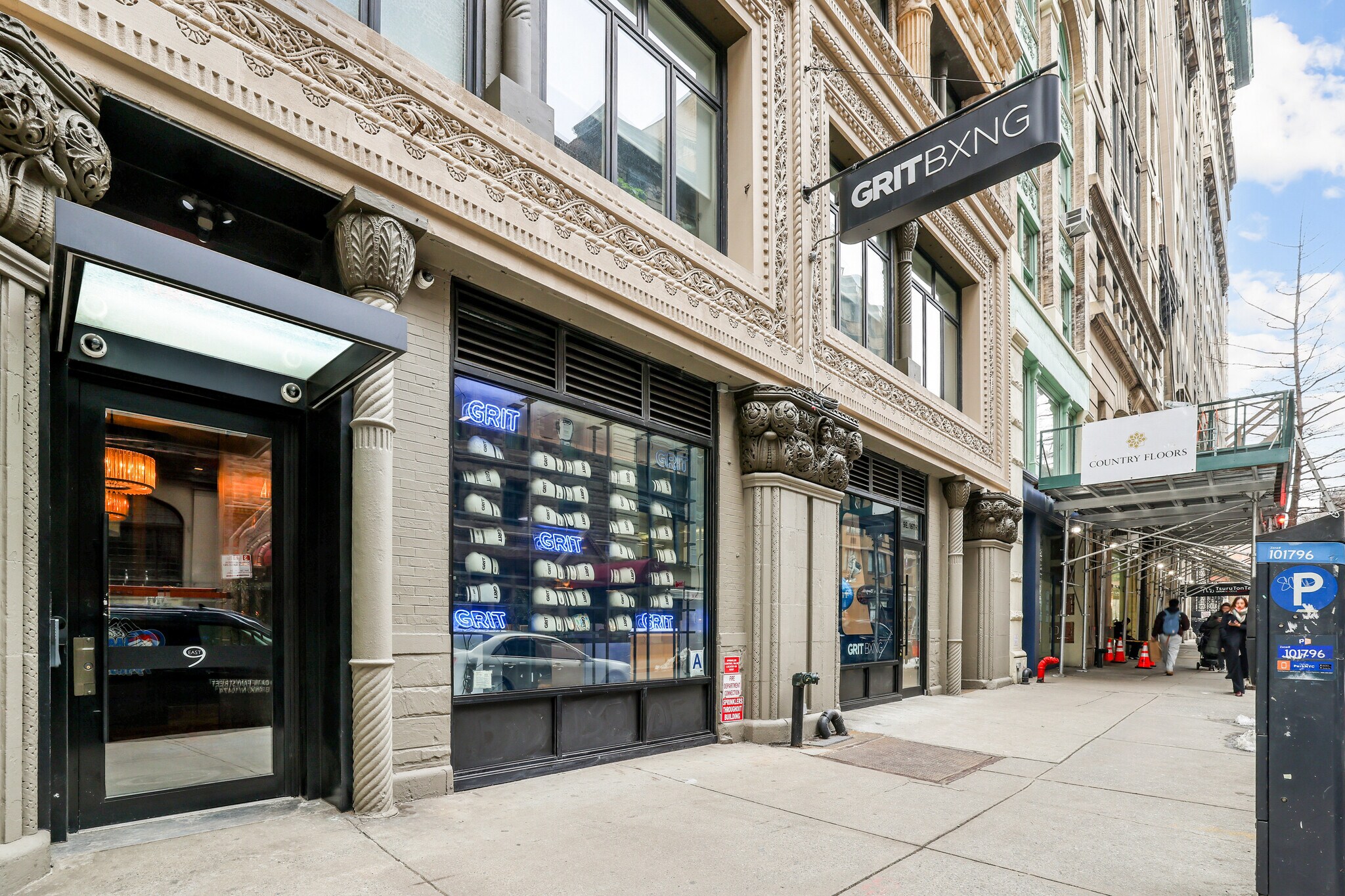 9-11 E 16th St, New York, NY à louer Photo principale– Image 1 sur 19