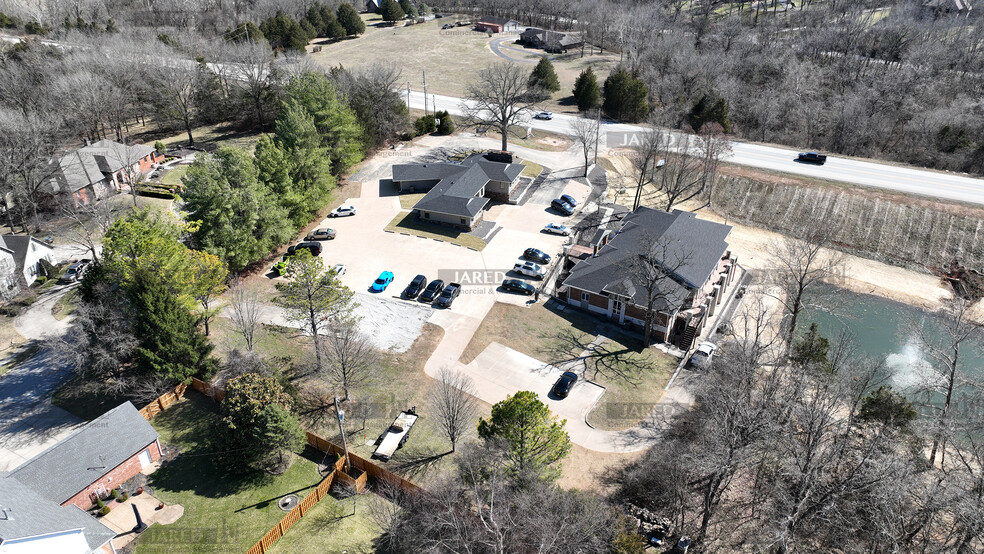 4415 E Sunshine St, Springfield, MO à louer - Photo de l’immeuble – Image 3 sur 42