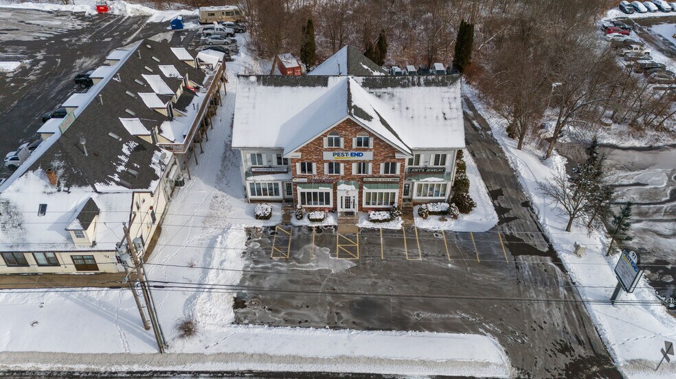 91 Plaistow Rd, Plaistow, NH à louer - Photo de l’immeuble – Image 2 sur 34