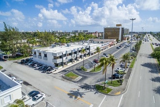 2801-2809 E Commercial Blvd, Fort Lauderdale, FL - VUE AÉRIENNE  vue de carte