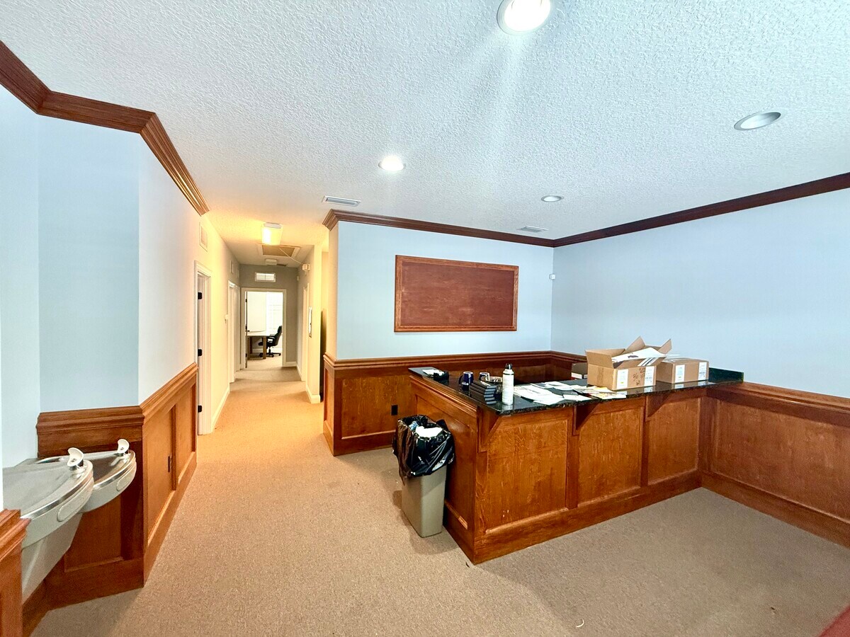 10250 Normandy Blvd, Jacksonville, FL 32221 - Lot 102 -  - Photo intérieure - Image 1 of 5