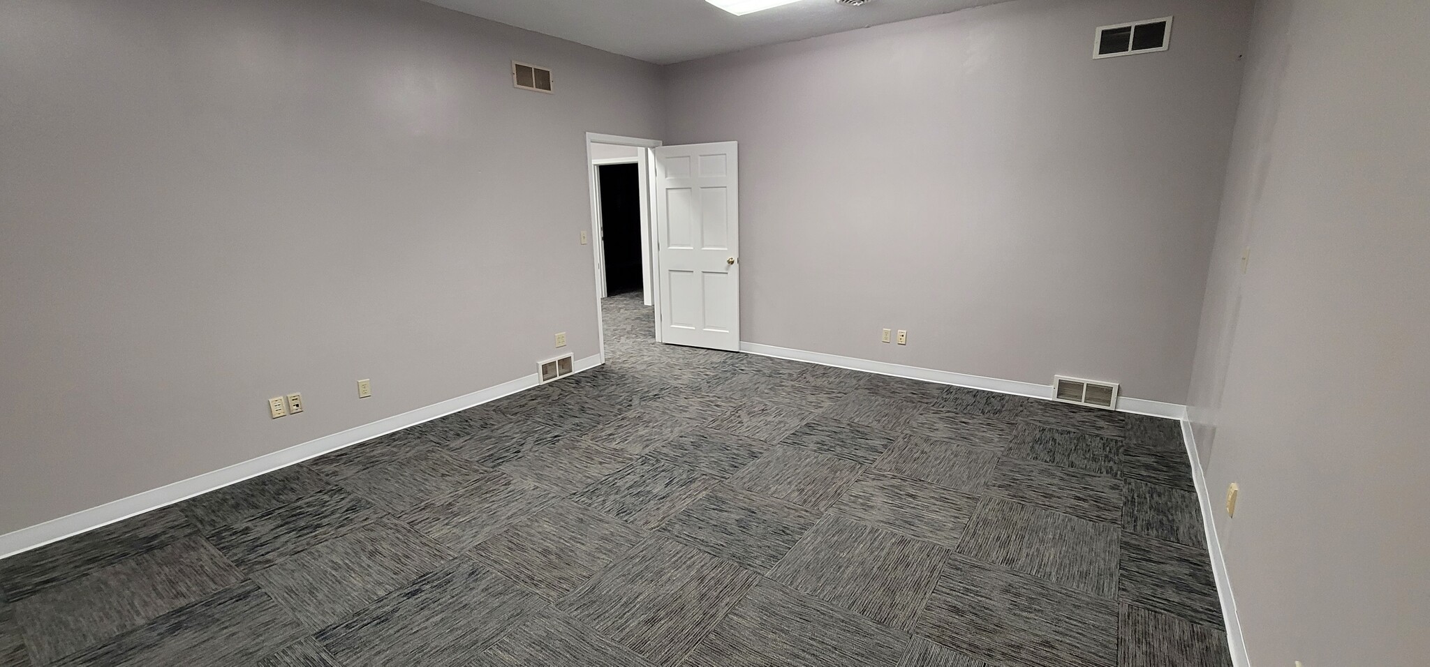 450 S Durkin Dr, Springfield, IL à louer Photo de l’immeuble– Image 1 sur 10