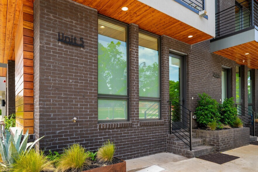 105 Georgia Ave SE, Atlanta, GA à vendre - Photo de l’immeuble – Image 2 sur 72