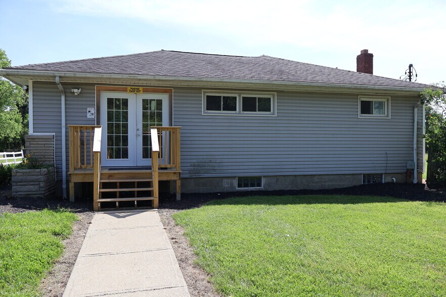 6901 Harrisburg Pike, Orient, OH à louer - Photo de l’immeuble – Image 3 sur 8