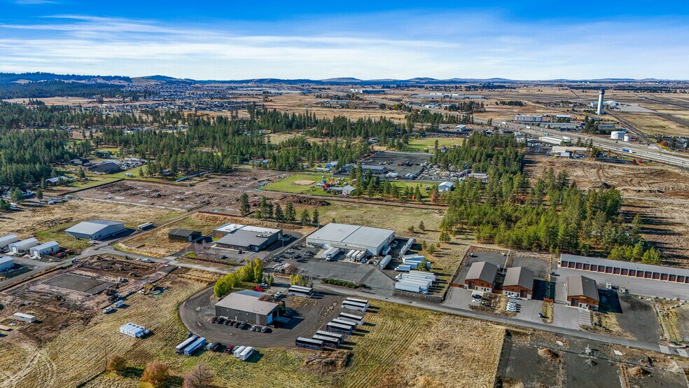 4616 S Ben Franklin Ln, Spokane, WA à vendre - Photo de l’immeuble – Image 3 sur 4