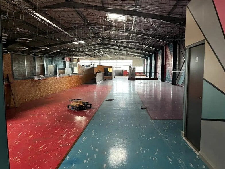 Local commercial dans Biscarrosse à louer - Photo intérieure – Image 1 sur 4