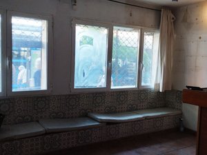 View Photo