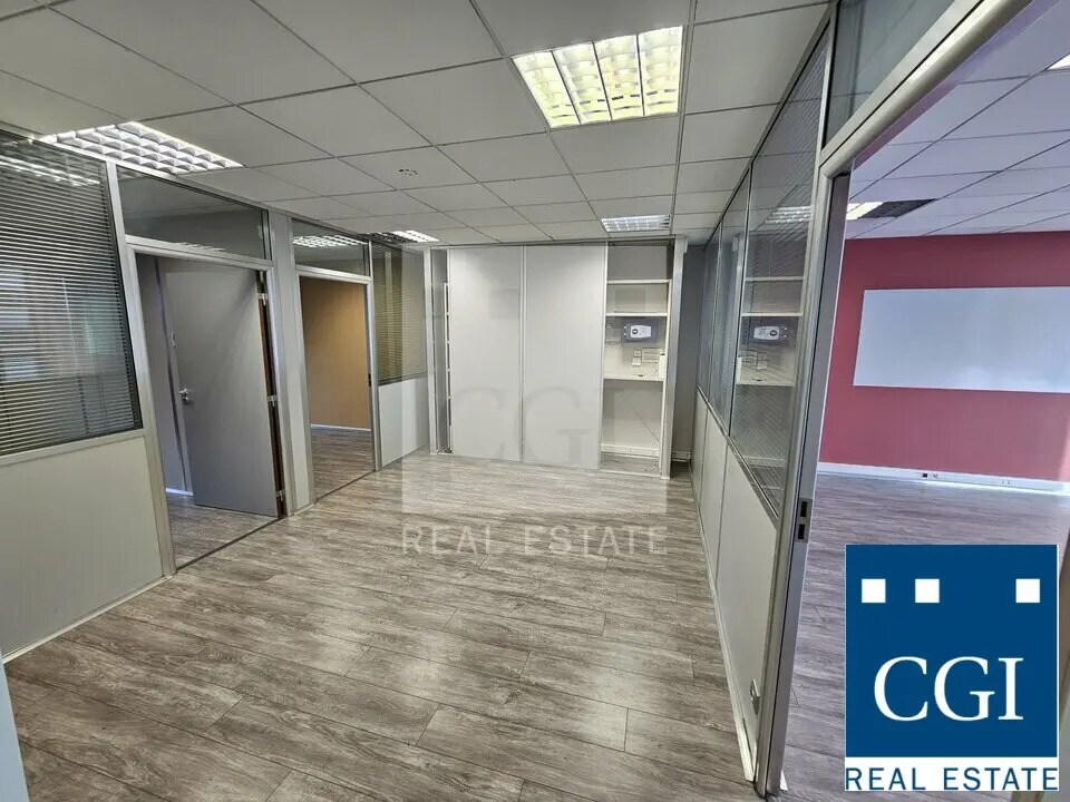 Bureau dans Grenoble à louer Photo intérieure– Image 1 sur 12