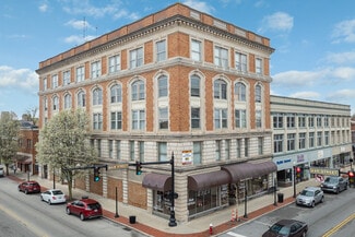 Plus de détails pour 400 N Main St, Piqua, OH - Bureau à vendre