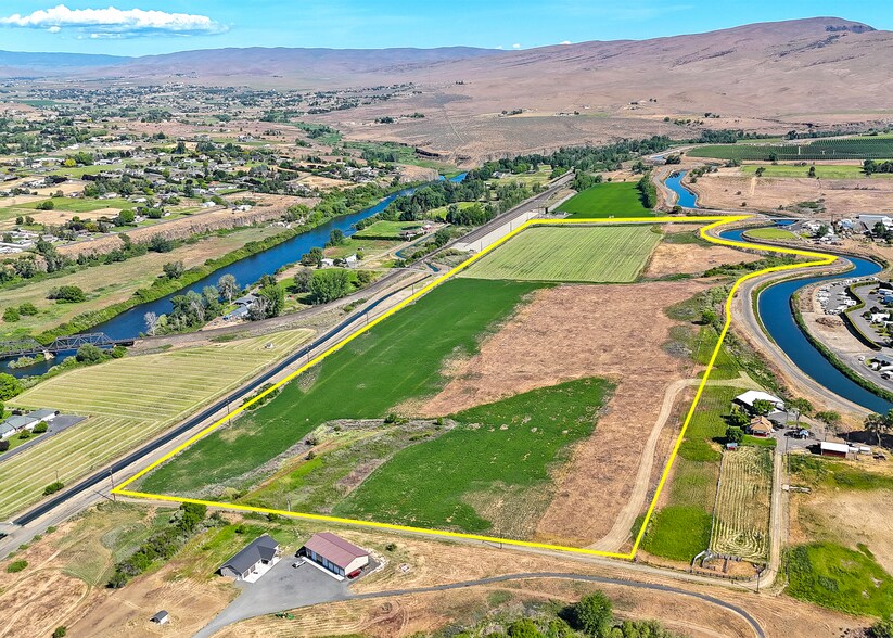 NKA Pomona Rd., Selah, WA à vendre - Photo de l’immeuble – Image 3 sur 11