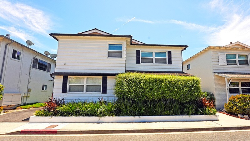 1250 Manhattan Beach Blvd, Manhattan Beach, CA à vendre - Photo de l’immeuble – Image 1 sur 12