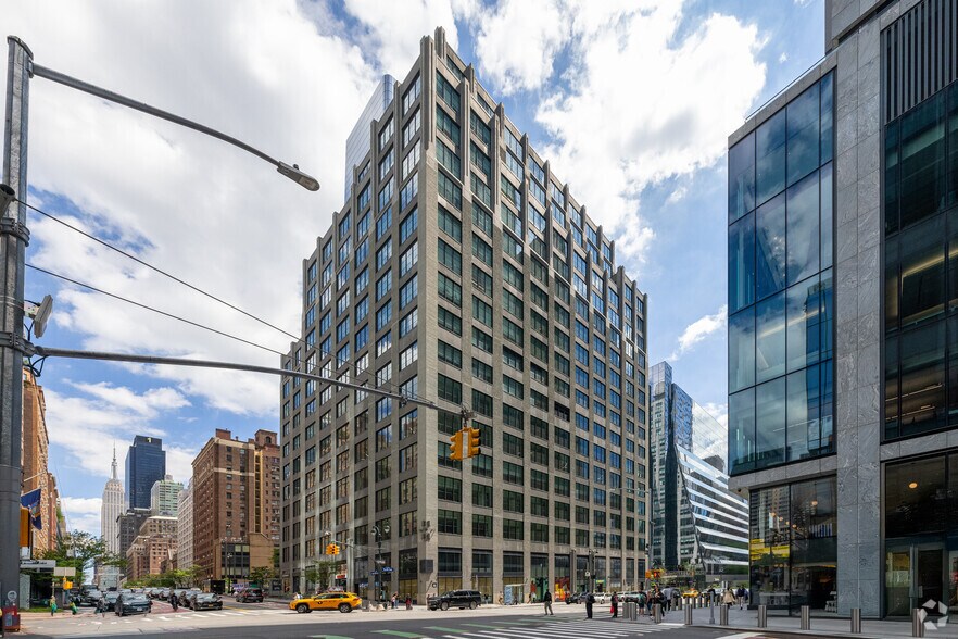 410 Tenth Ave, New York, NY à louer - Photo principale – Image 1 sur 8