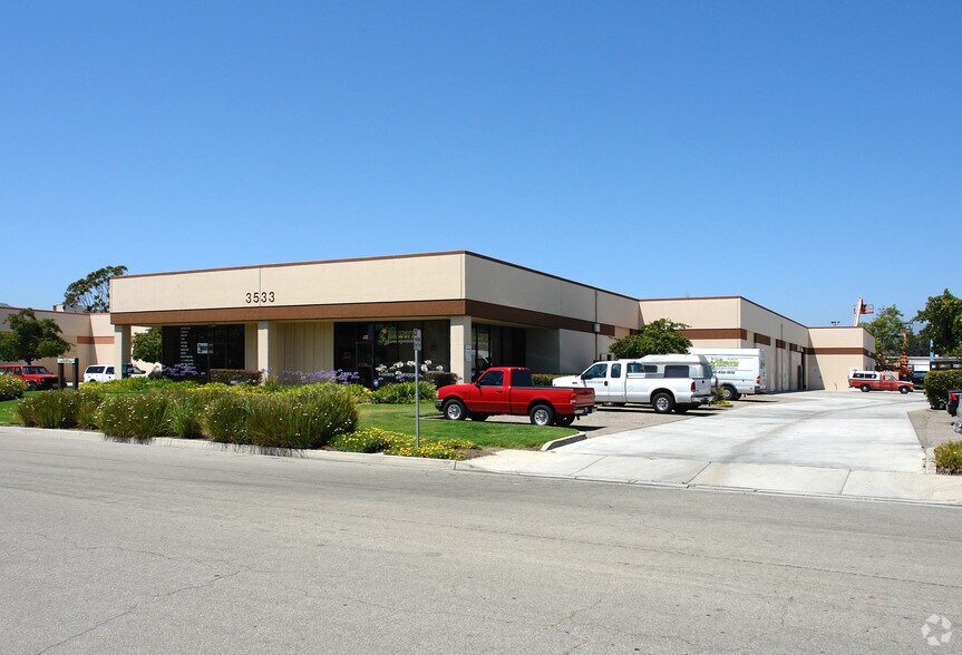 3503 Arundell Cir, Ventura, CA à louer - Photo principale – Image 2 sur 6