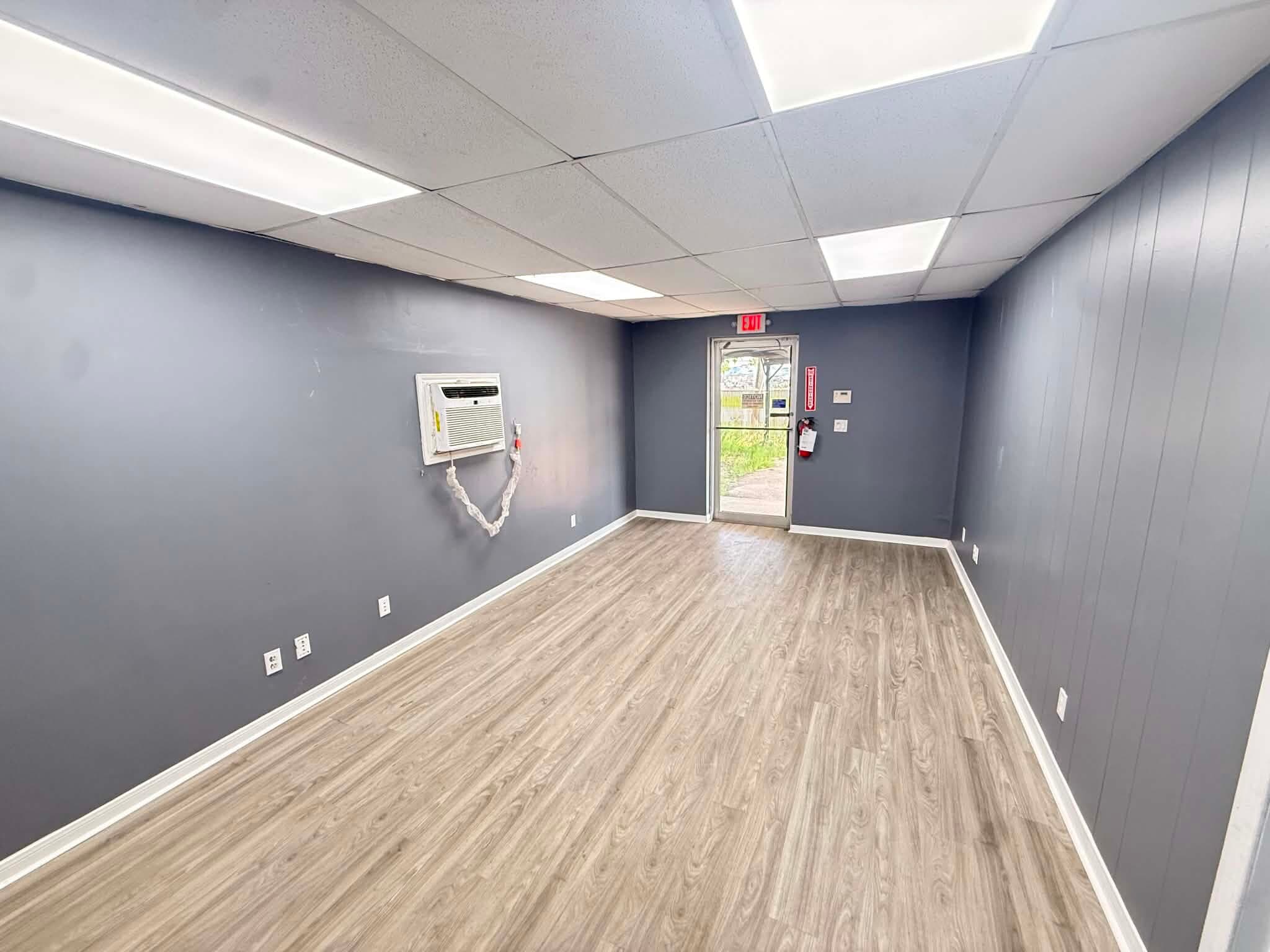 1812 W D St, La Porte, TX à louer Photo intérieure– Image 1 sur 9