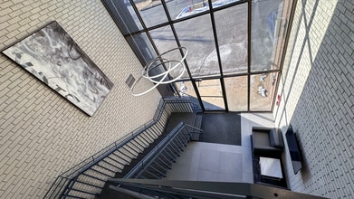 210 Pomeroy Ave, Meriden, CT à louer Photo intérieure– Image 2 sur 10