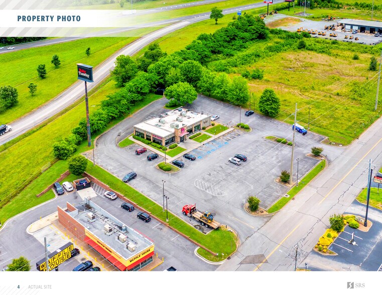 1830 Holiday Dr, Athens, TN à vendre - Photo de l’immeuble – Image 3 sur 9