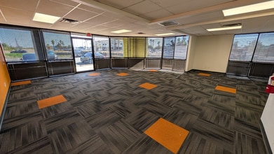 5024 S Ash Ave, Tempe, AZ à louer Photo intérieure– Image 1 sur 2