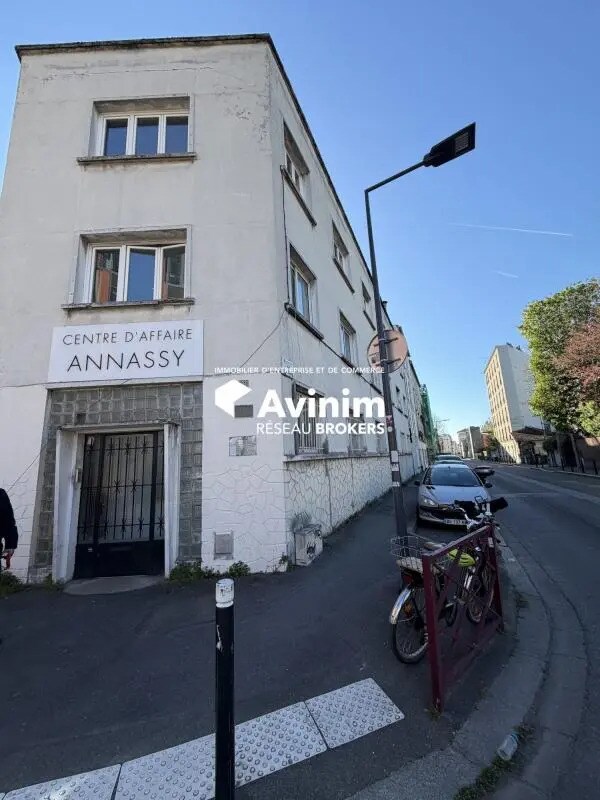 Bureau dans Montreuil à louer Photo de l’immeuble– Image 1 sur 6