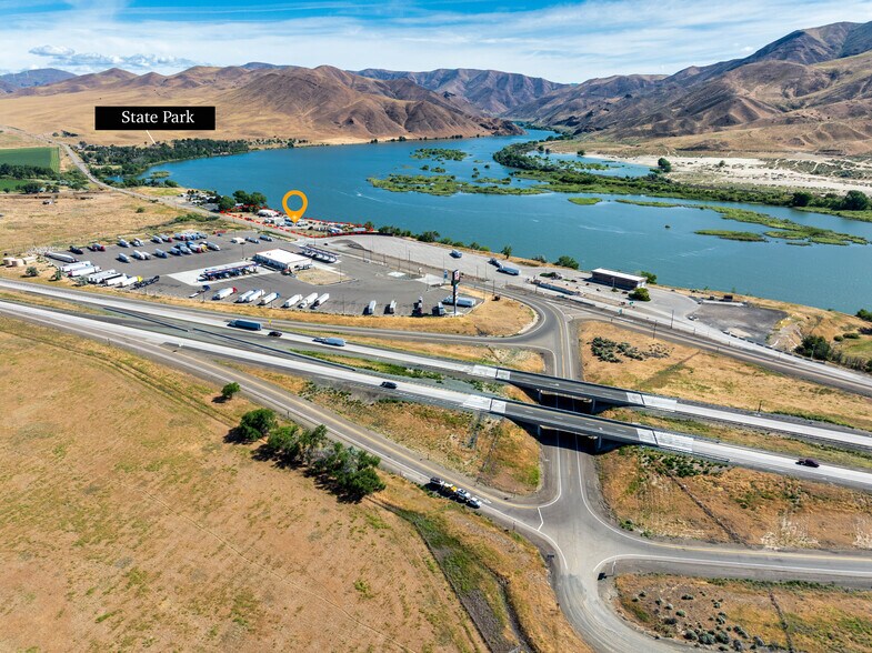 5960 US Hwy 30, Huntington, OR à vendre - Photo de l’immeuble – Image 2 sur 5