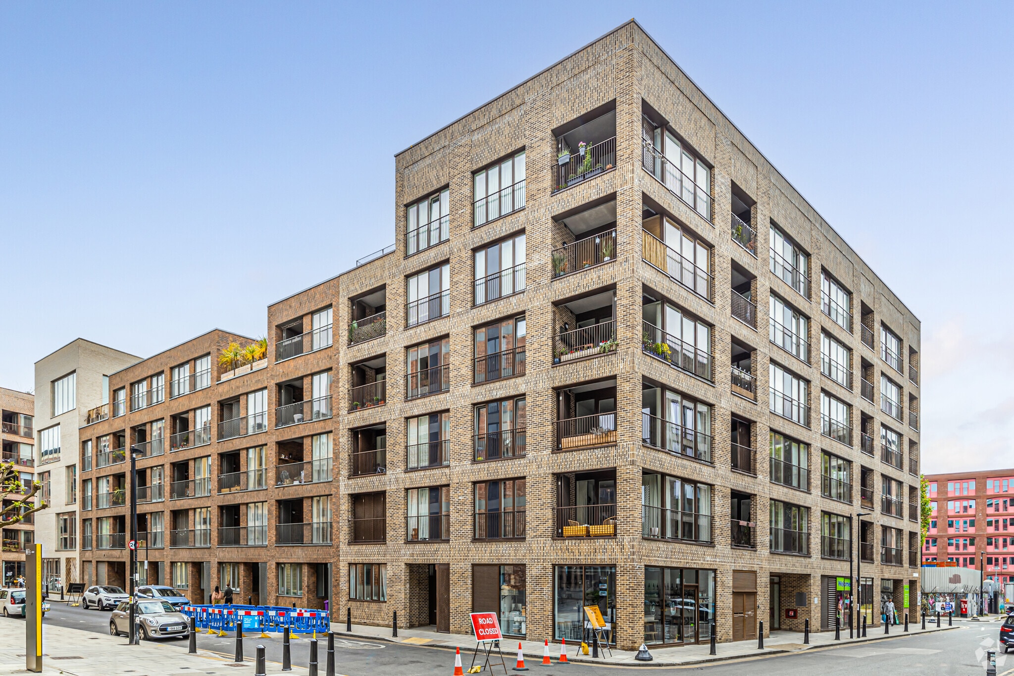 73 Monier Rd, Londres à vendre Photo principale– Image 1 sur 3