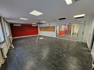 Plus de détails pour Local commercial à vendre