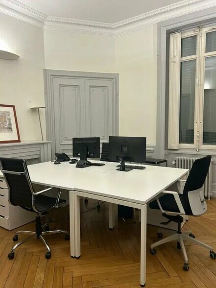 Bureau dans Lyon à louer - Photo de l’immeuble – Image 3 sur 12