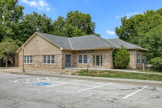 Plus de détails pour 231-235 SW Noel St, Lee's Summit, MO - Bureau/Local commercial à louer
