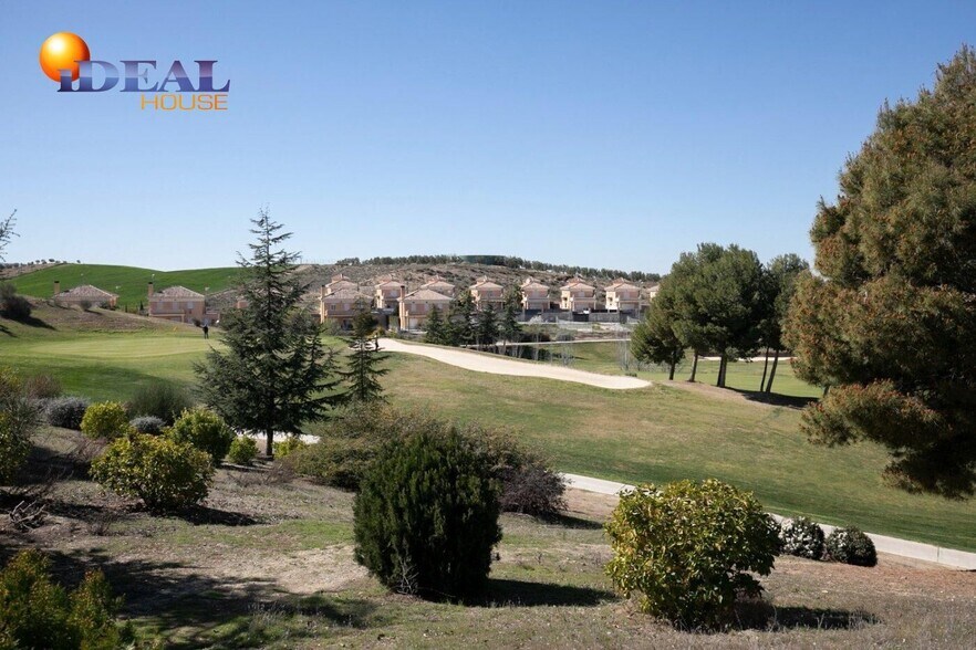 Terrain dans Villa de Otura, Granada à vendre - Photo de l’immeuble – Image 1 sur 22
