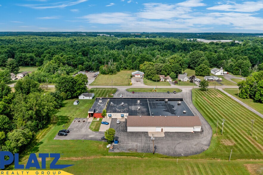 229-263 S Salem Warren Rd, North Jackson, OH à louer - Photo de l’immeuble – Image 3 sur 11