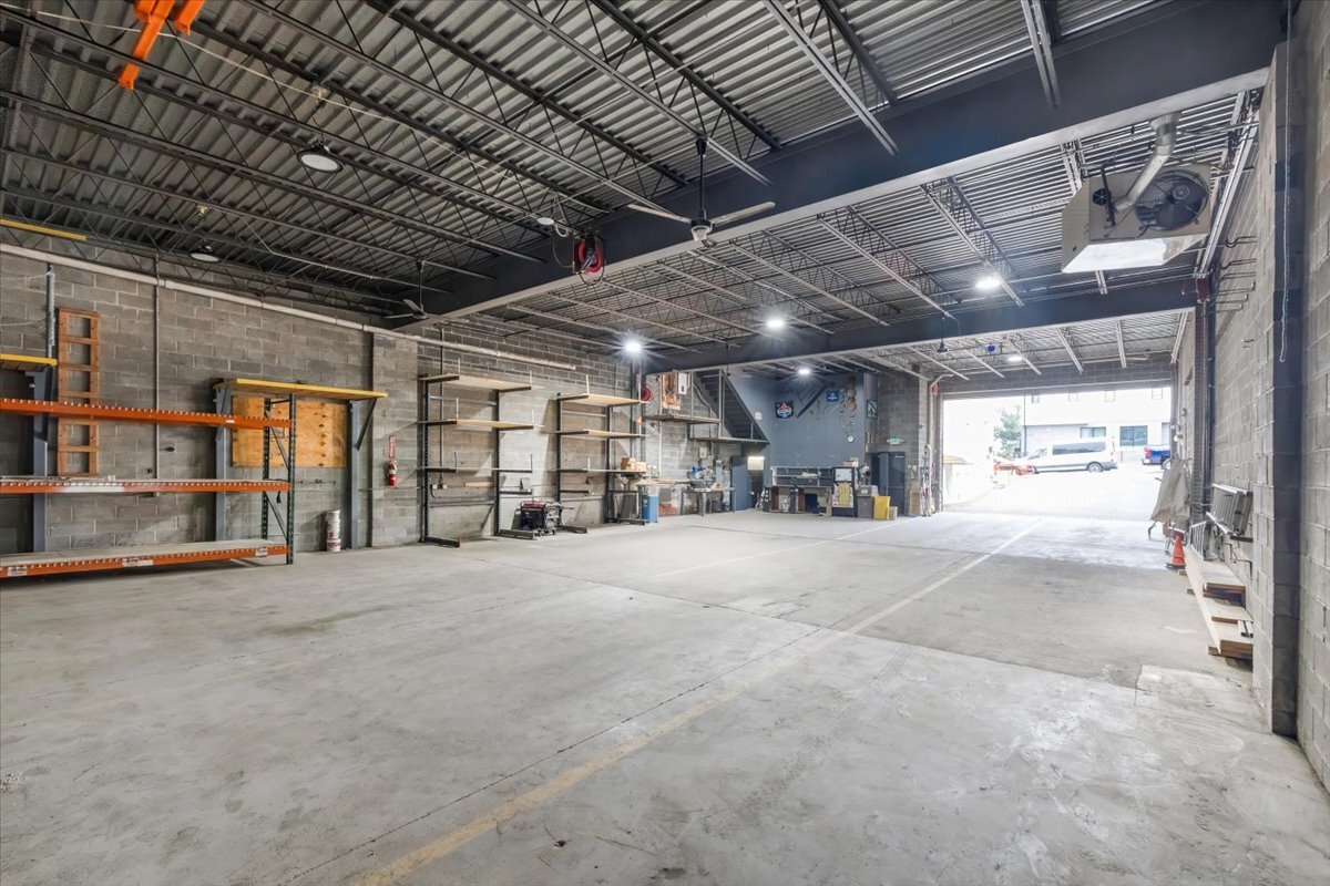 456 Walker St, Fairview, NJ à louer Photo principale– Image 1 sur 30