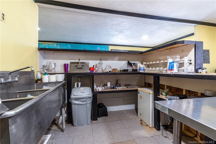 1006 Main St, Elton, LA à vendre - Photo de l’immeuble – Image 3 sur 5