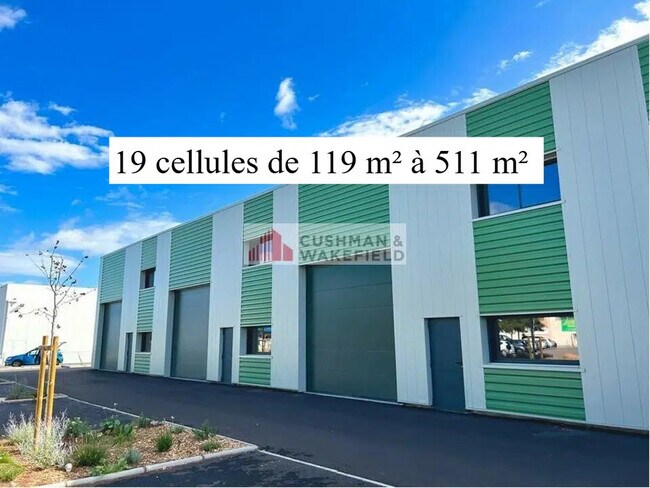 Plus de détails pour Local d’activités à vendre