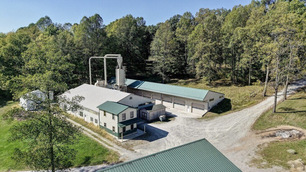 6470 Township Road 310, Millersburg, OH à vendre - Photo principale – Image 1 sur 28
