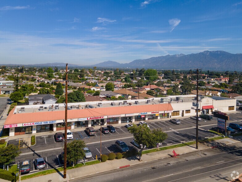 4547-4567 Peck Rd, El Monte, CA à louer - Aérien – Image 2 sur 4