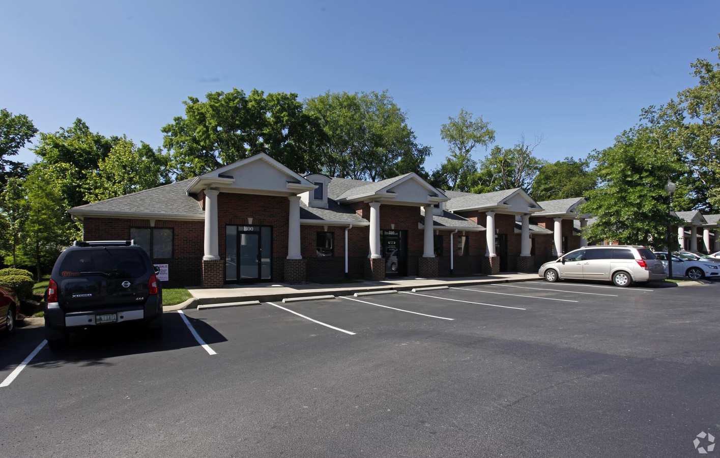 400 Sugartree Ln, Franklin, TN 37064 - Lot 320 - - Photo intérieure - Image 1 of 5