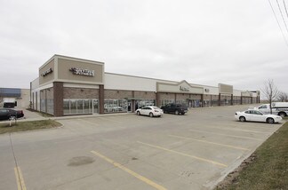 Plus de détails pour 710-790 SE Alices Rd, Waukee, IA - Bureau à louer