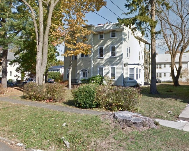 203 S 4th Ave, Highland Park, NJ à vendre Photo principale– Image 1 sur 6